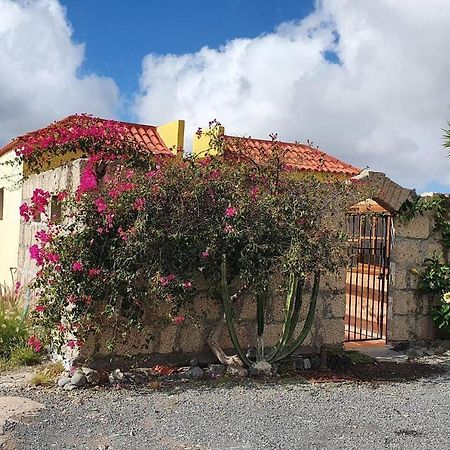 Вилла Sunny Island Retreat In Tejina De Isora Гиа-де-Исора Экстерьер фото
