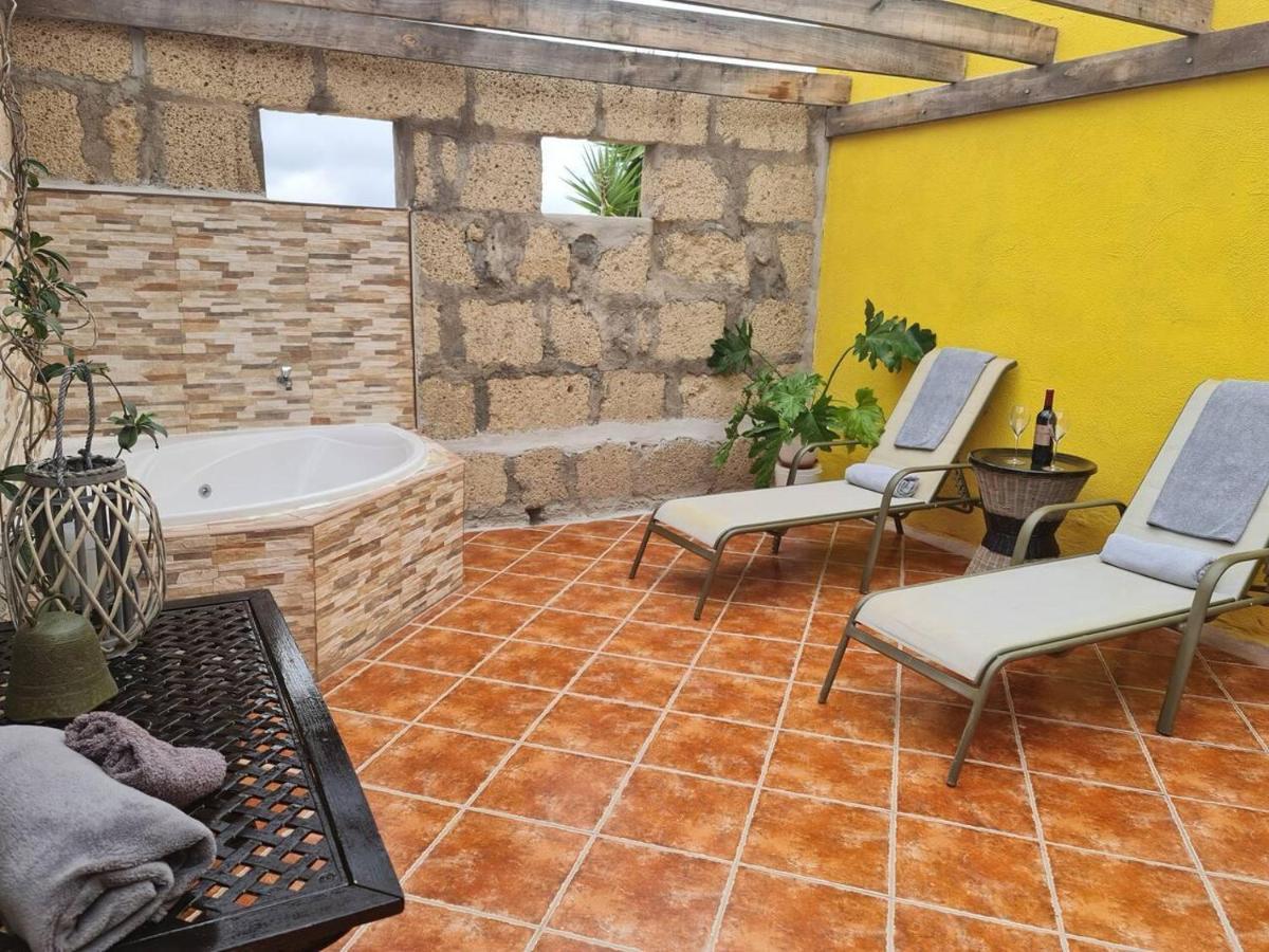 Вилла Sunny Island Retreat In Tejina De Isora Гиа-де-Исора Экстерьер фото